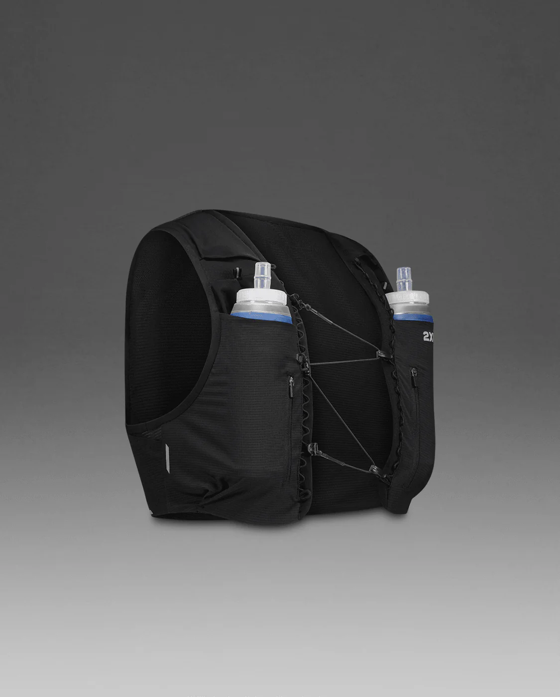 2XU Unisex Run Hydration Vest - Black / Silver Reflective - Image 4