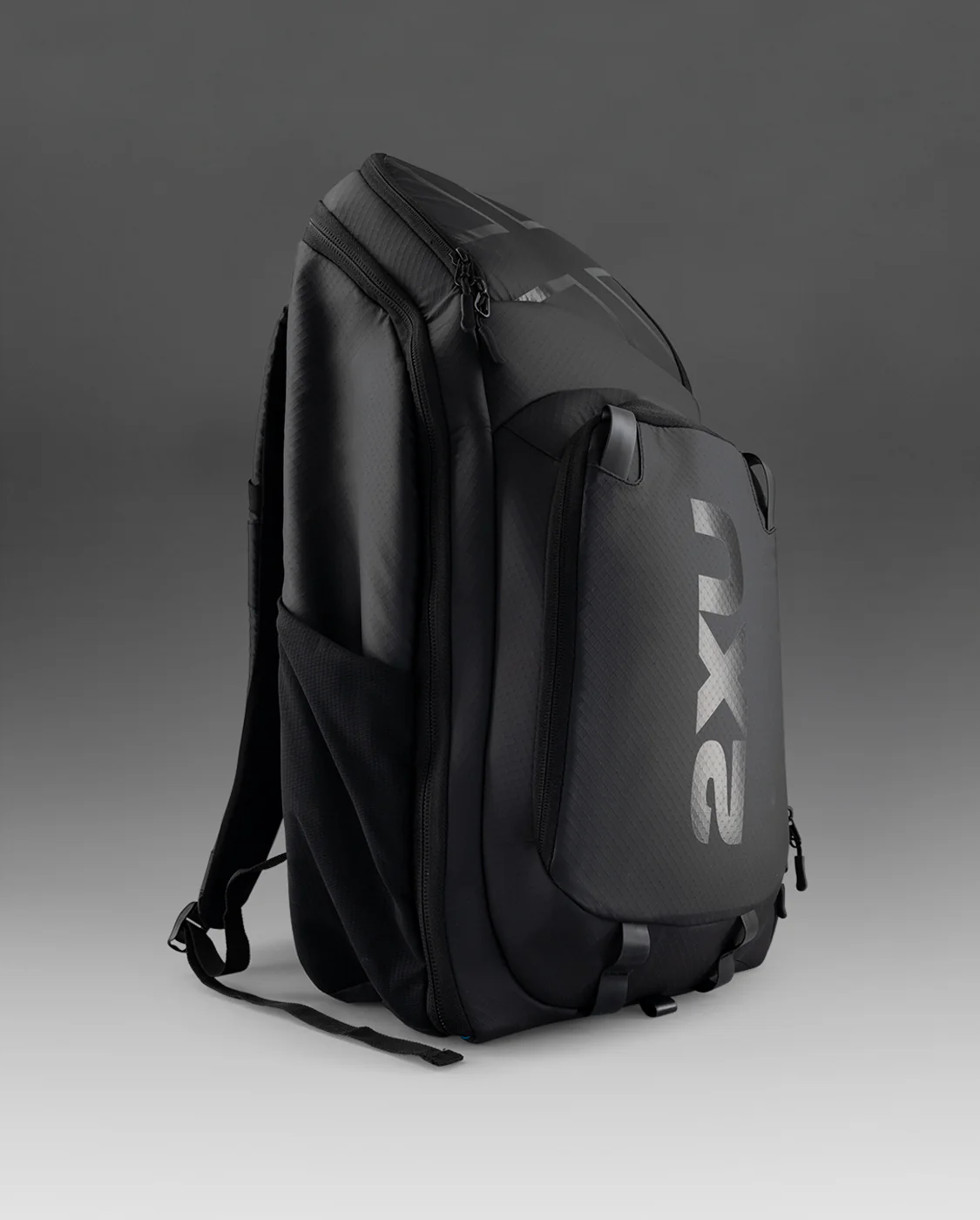 2XU Unisex Transition Backpack - Black / Aloha - Image 4