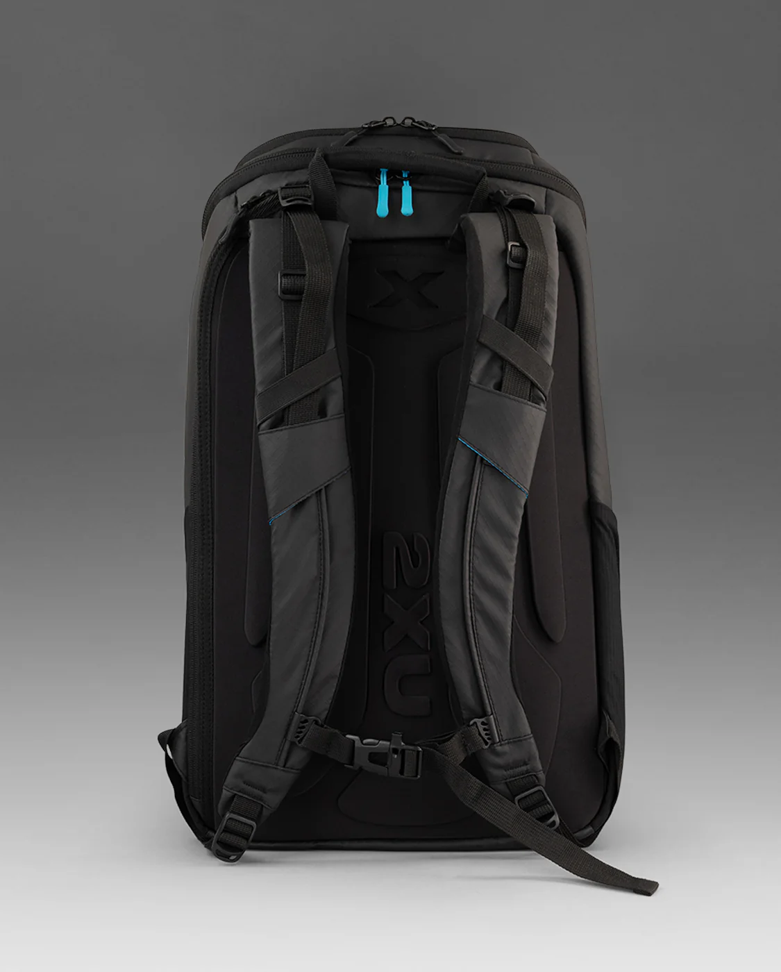 2XU Unisex Transition Backpack - Black / Aloha - Image 6
