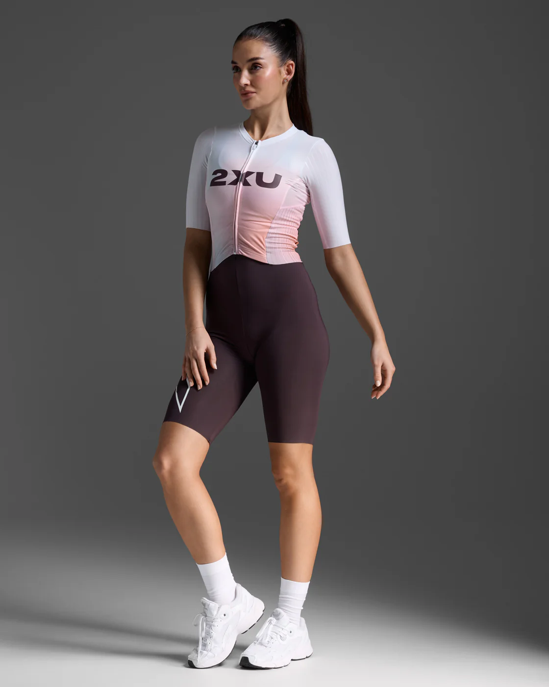 2XU Women Light Speed React Sleeved Trisuit - White / Port - Image 2