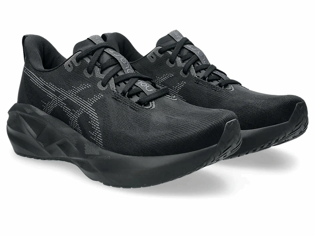 ASICS Men Novablast 5 Wide - Black / Carrier Grey - Image 2