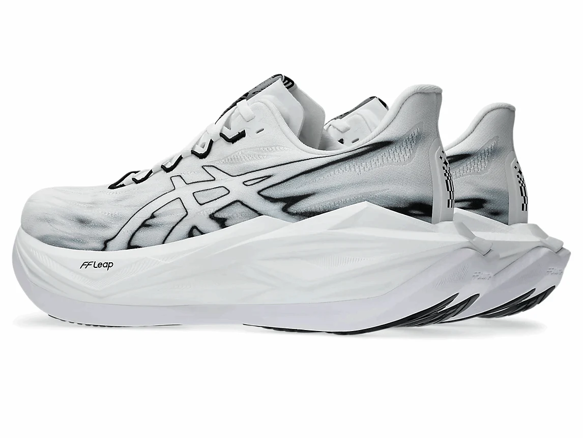 ASICS Unisex Superblast 3 - White / Black - Image 3