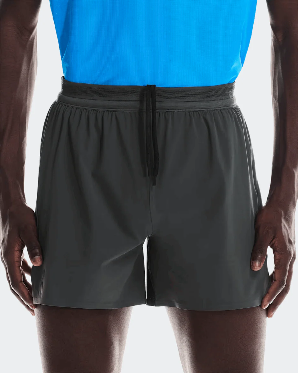On Men 5" Core Shorts - Eclipse - Image 3