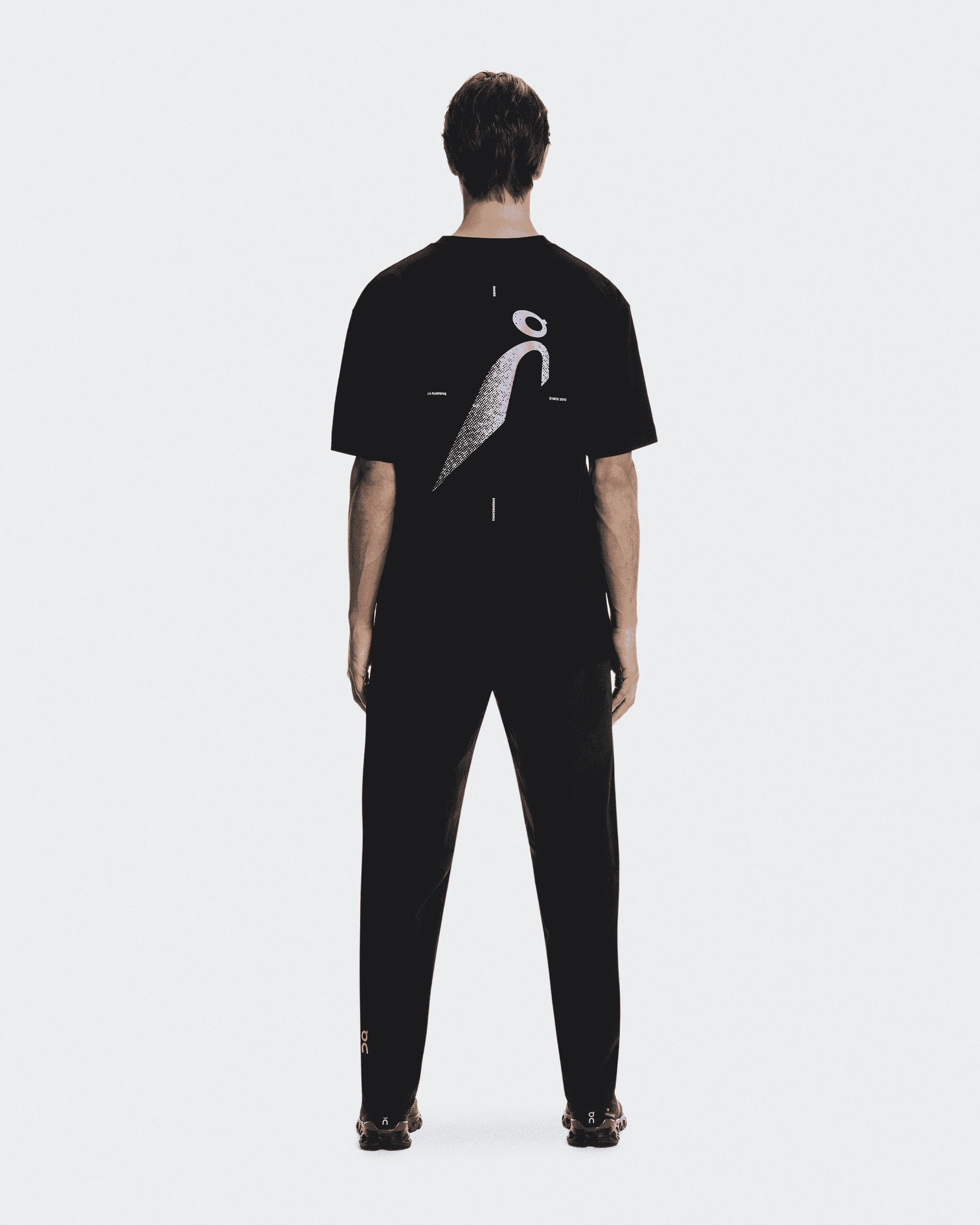 On Men Club-T Rhythm - Black - Image 4