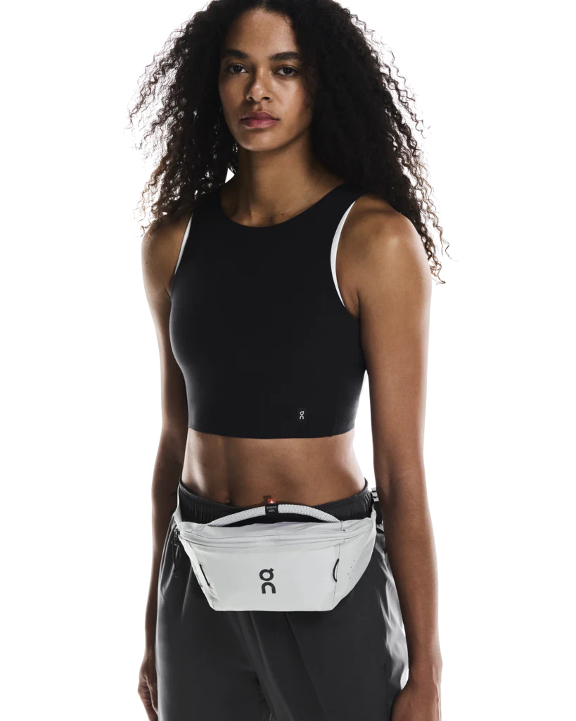 On Unisex Waist Pack 2L Lite - Glacier - Image 3