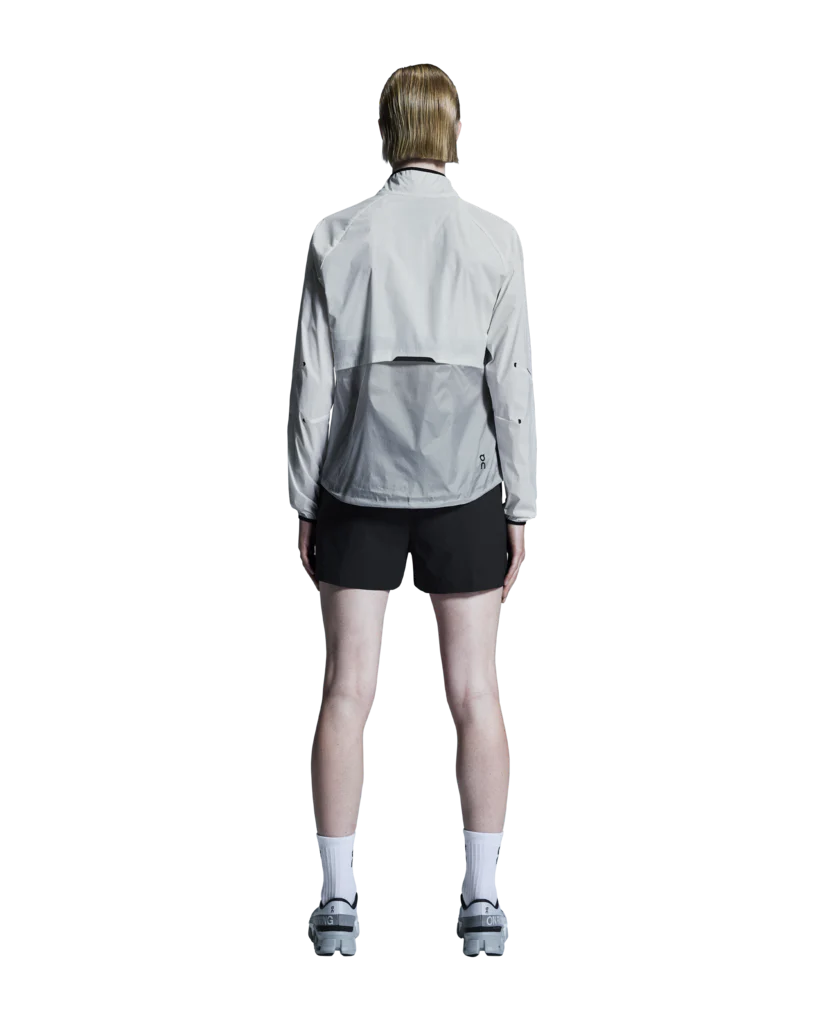 On Women 3" Core Shorts - Black - Image 4