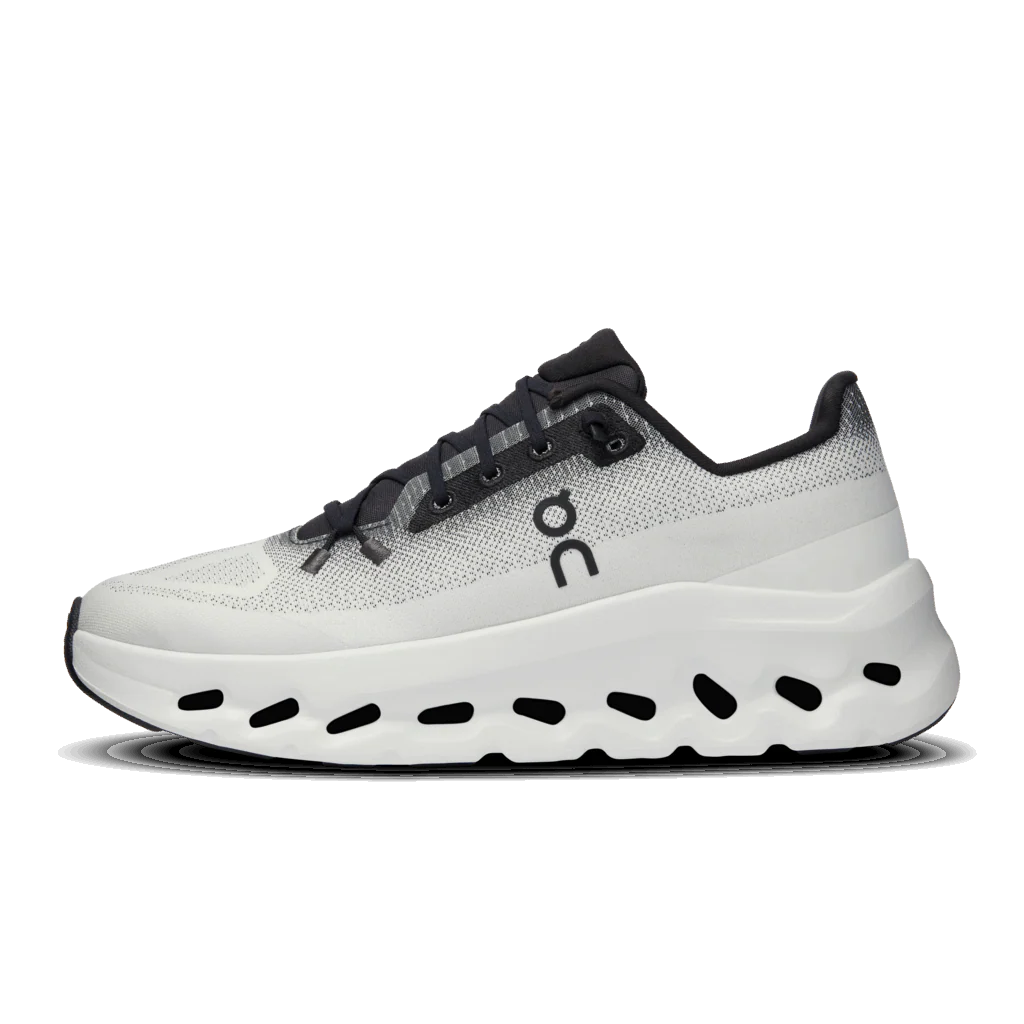 On Women Cloudtilt - Black / Ivory - Image 4