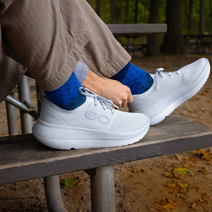 OOFOS Men OOmy Stride - White / Glacier - Image 3