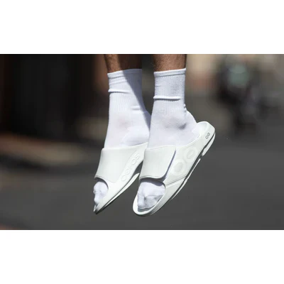 OOFOS Unisex OOahh Sport Flex - White - Image 4