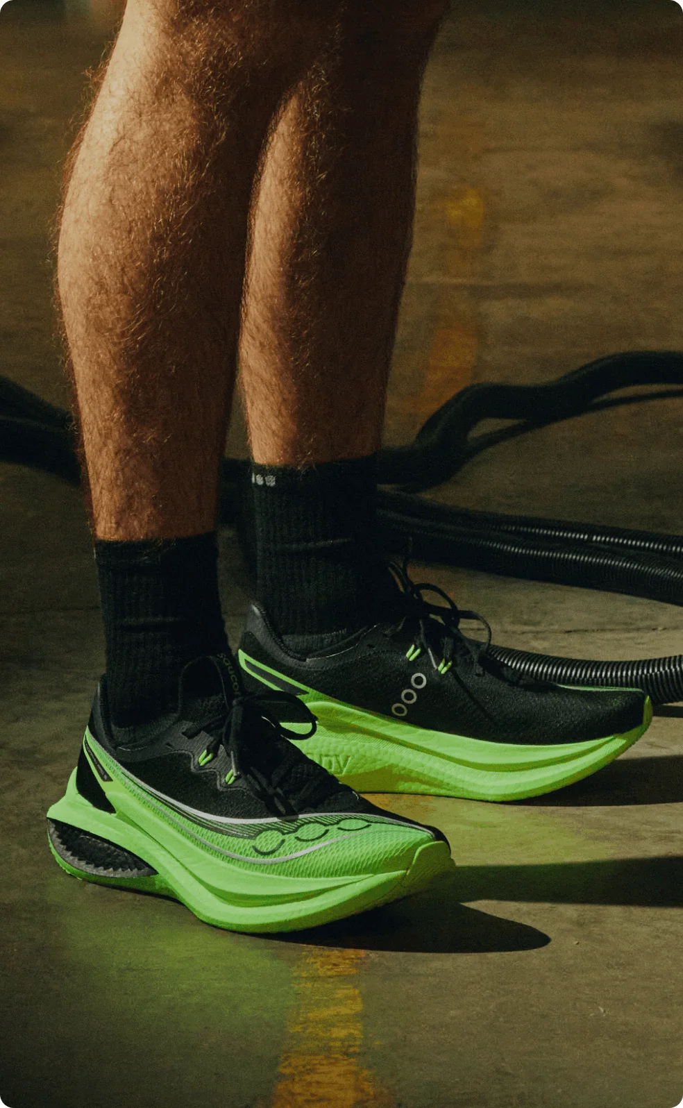 Saucony Men Endorphin Pro 5 - Citron / Black - Image 2