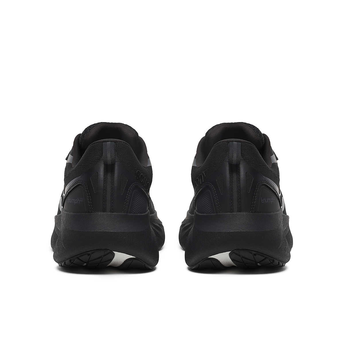 Saucony Men Triumph 22 - Triple Black - Image 4