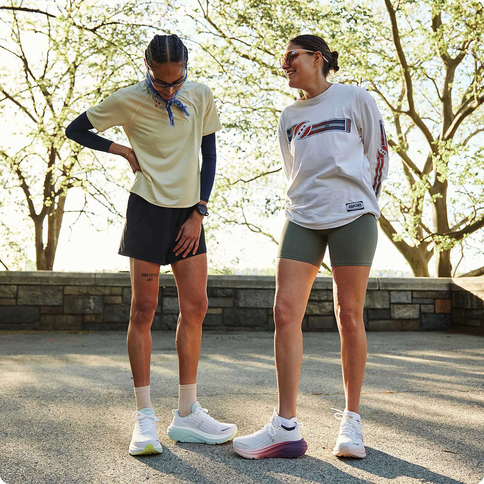 Saucony Women Hurricane 25 Wide - White / Mist - Image 9